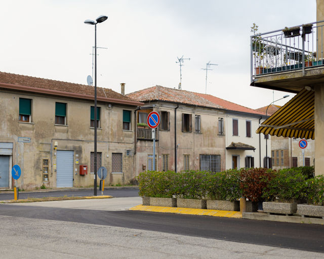 Gita sul delta — built landscape