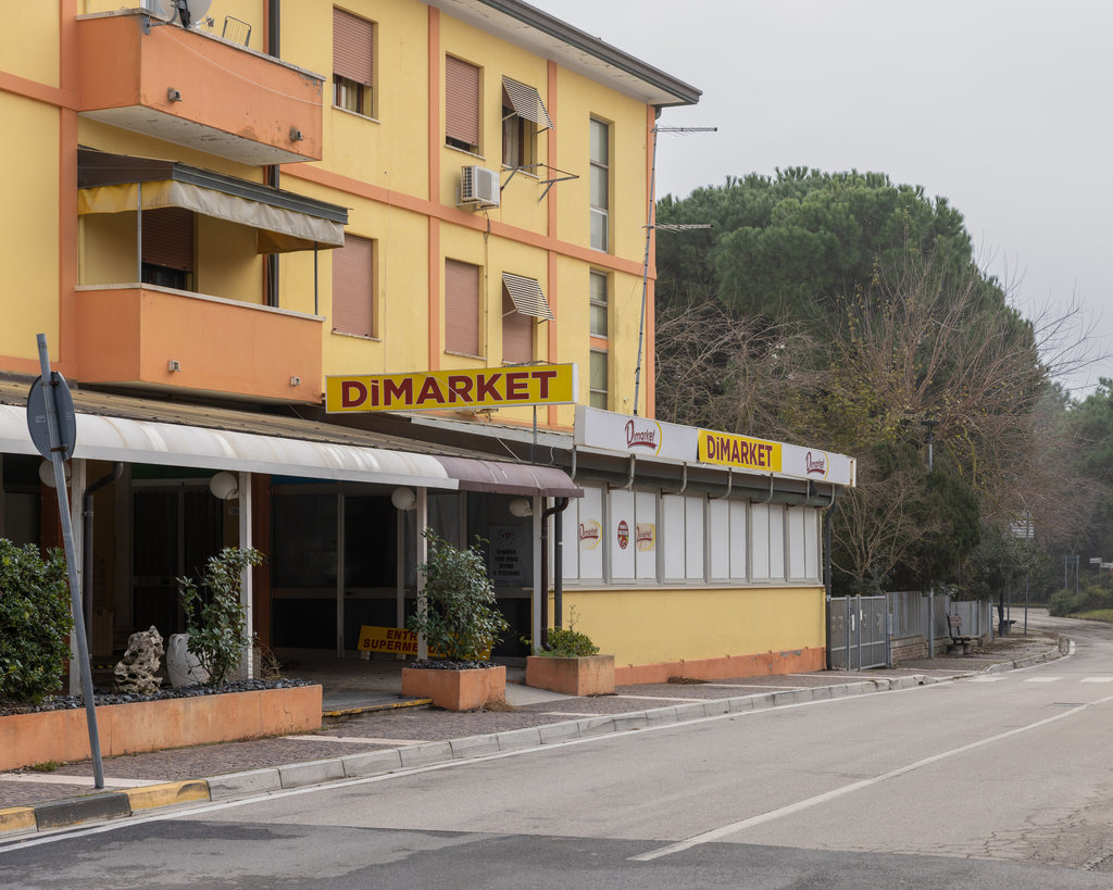 La Linea — photograph 15